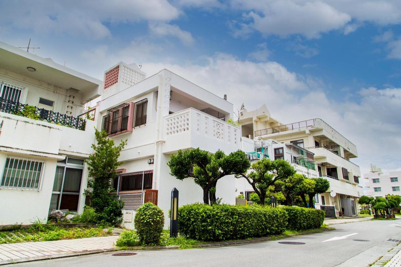 北谷日漁別荘 Chatan Bagian luar foto